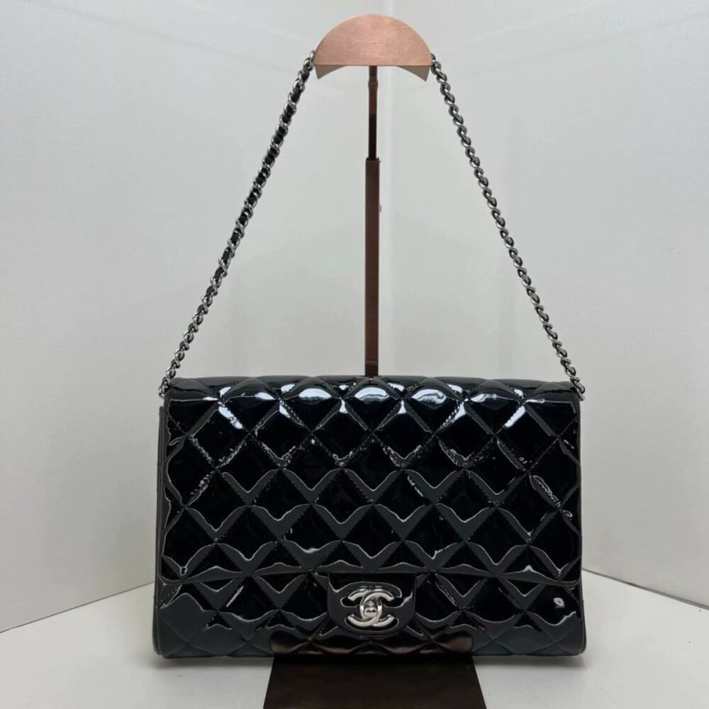 Chanel Women Pre-Loved Bag Very Good Condition